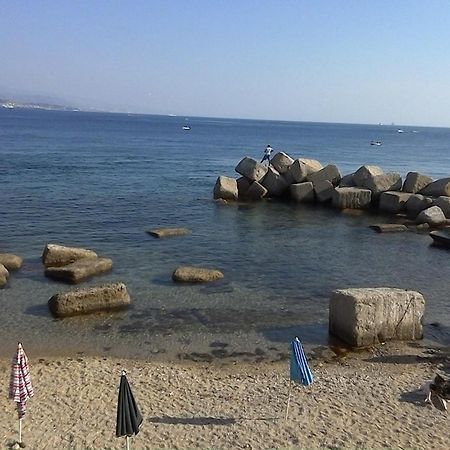B&B La Murina Messina Bagian luar foto