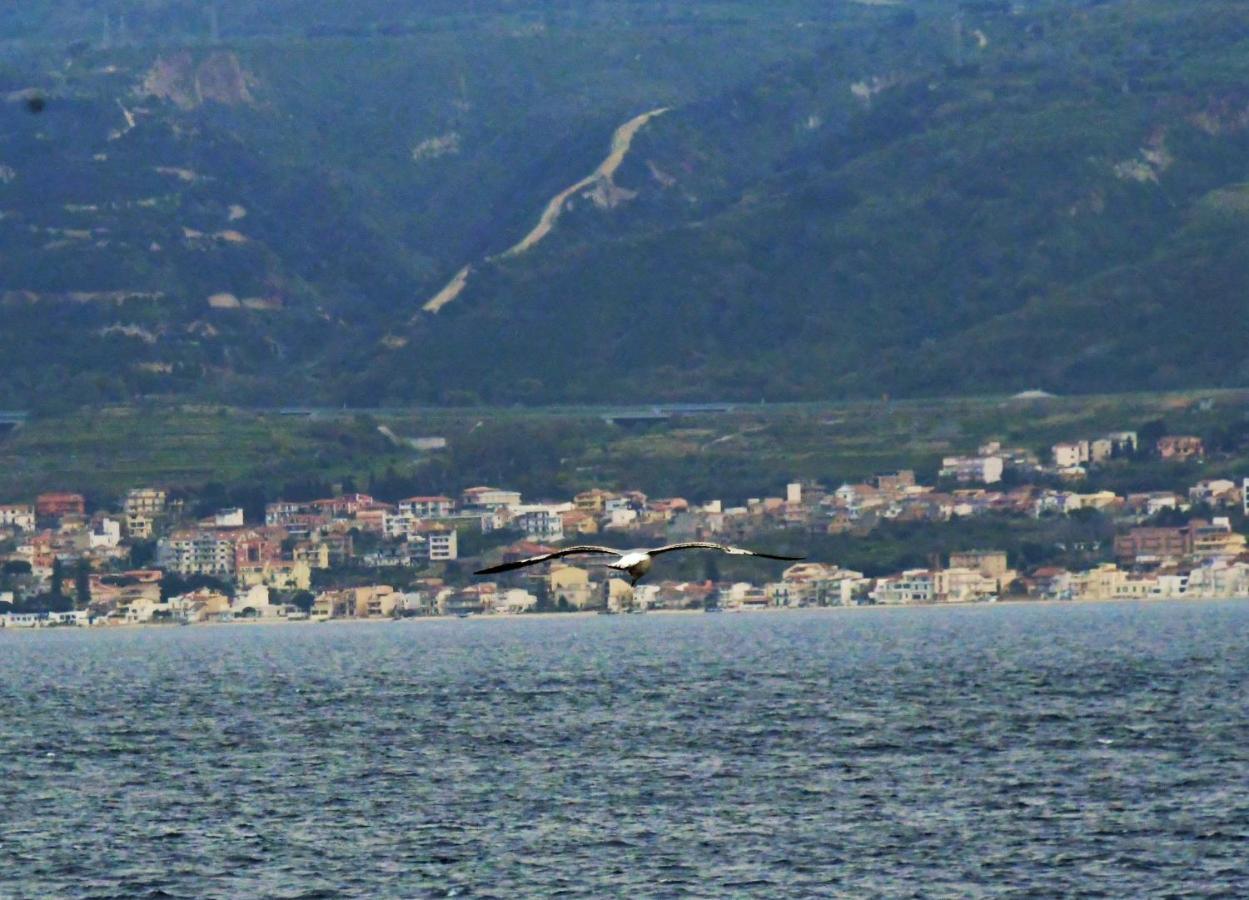 B&B La Murina Messina Bagian luar foto